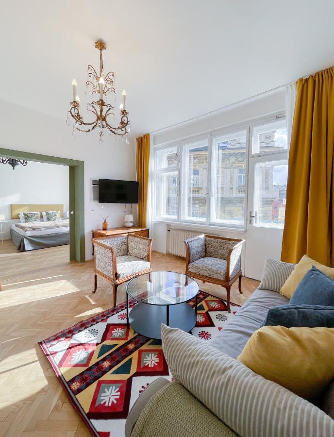 Turnkey I Vintage Terrace Apartment 프라하 외부 사진